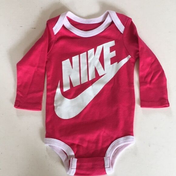 Nike Pink 0 / 6 Month Long Sleeve Onesie - Picture 1 of 7